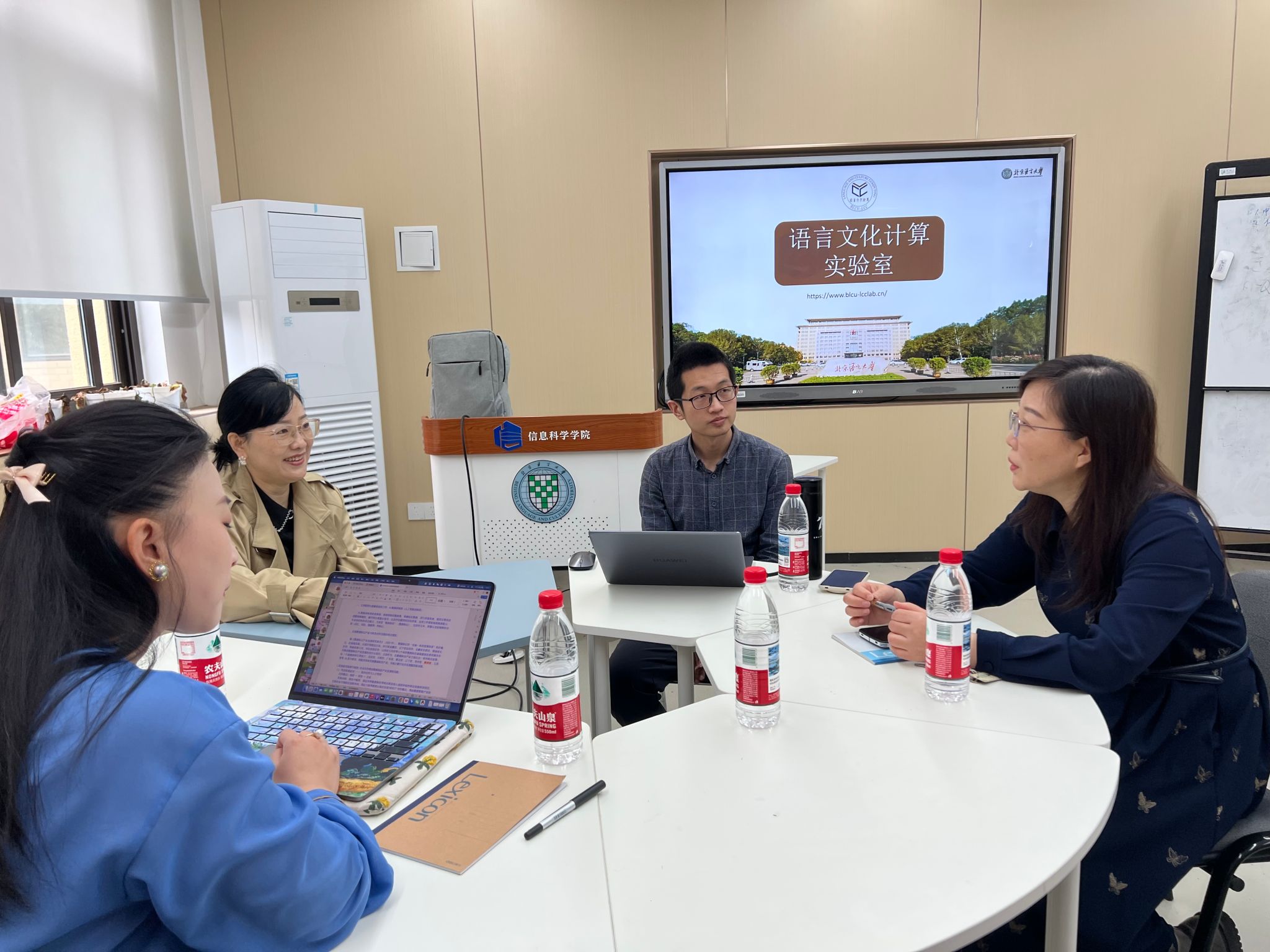 图444444